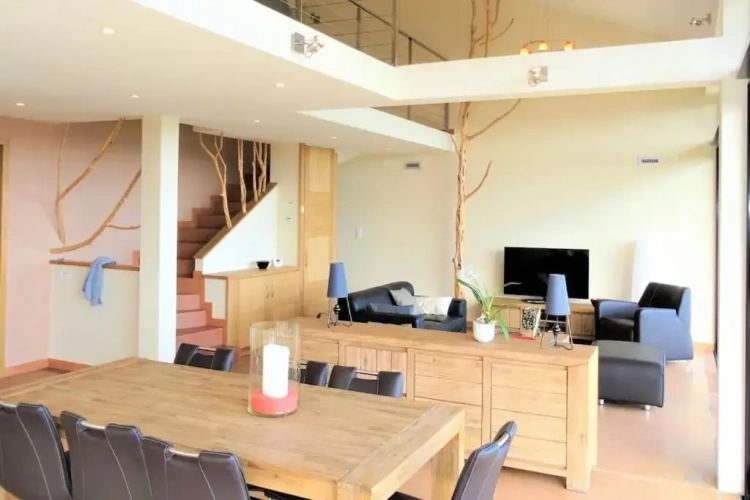 3 Bedrooms Villa