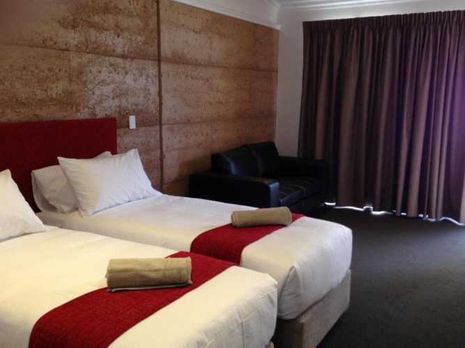 Deluxe Twin room