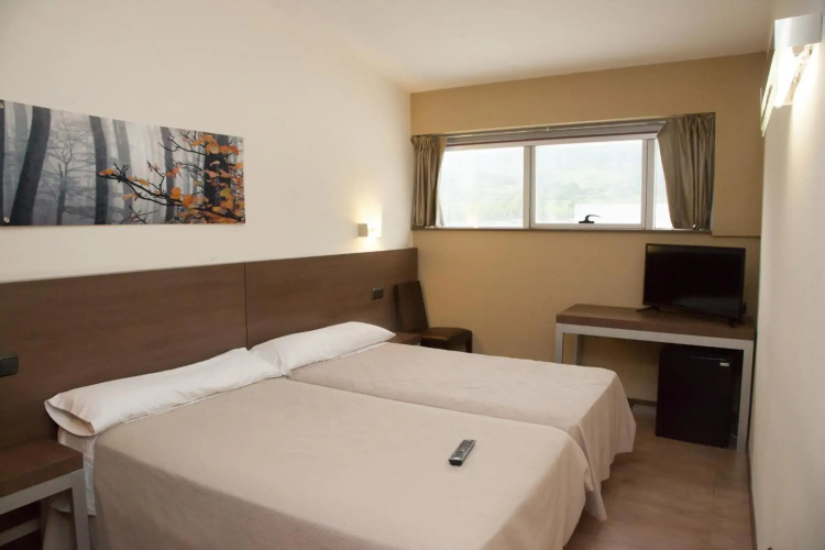 Hotel Izelai
