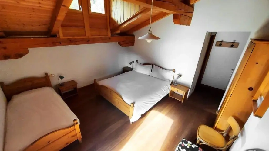 Standard Triple room with balcony