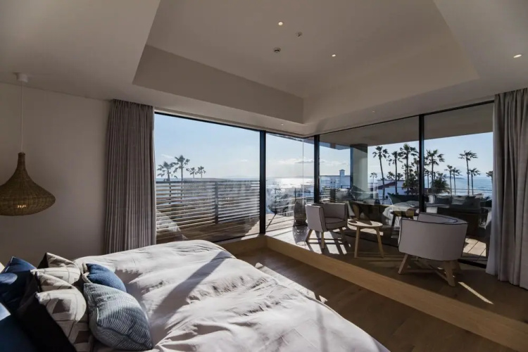 Malibu Hotel
