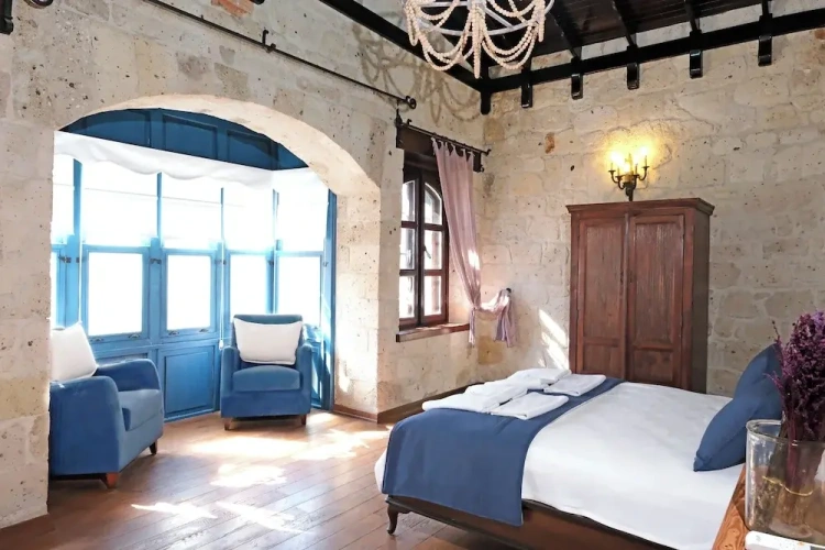 Deluxe Triple room
