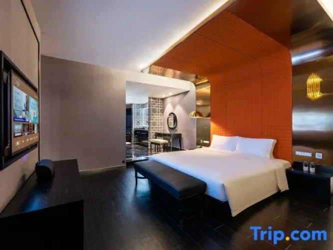 Deluxe Family Suite