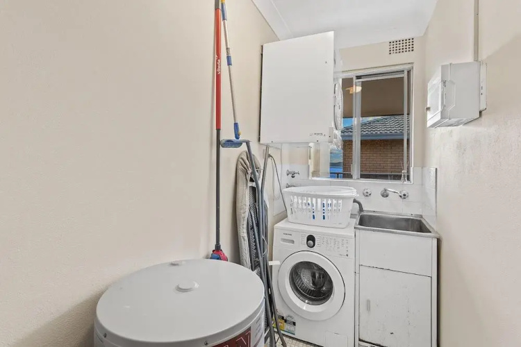 Kiah Unit 18 53 Victoria Parade