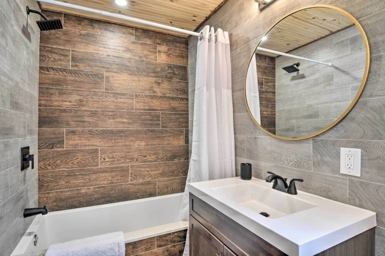 3 Bedrooms Cottage