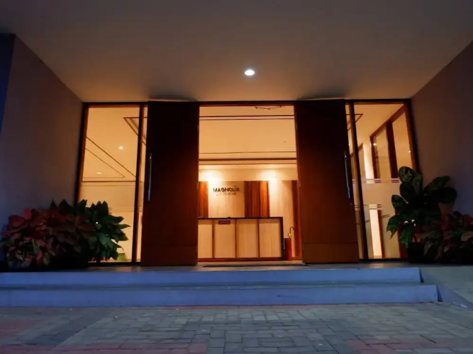 Nava Magnolia Hotel