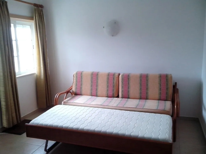 1 Bed Flat - Sleeps 2 - Parking - Wifi