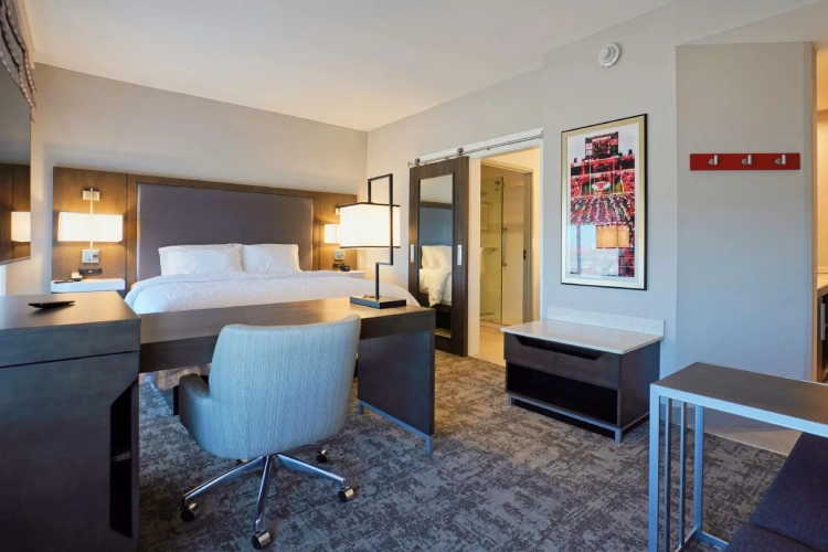 Double Suite