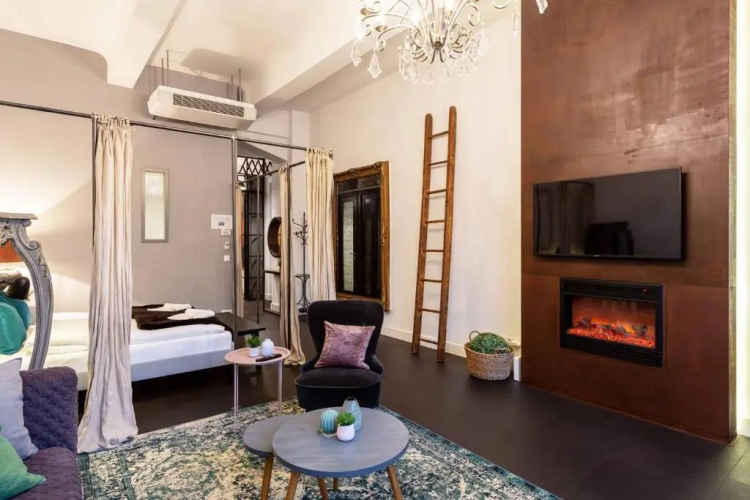 Your Instaworthy Astoria Loft Apartment