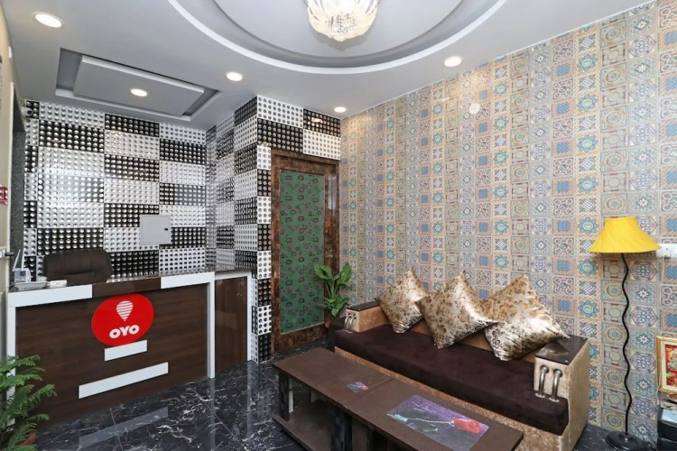 OYO Flagship 10223 Hotel Clouds 21