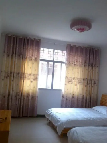 Zhu Xian Hotel