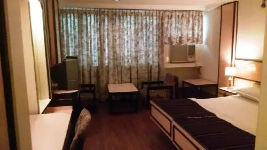 Hotel Rajmahal