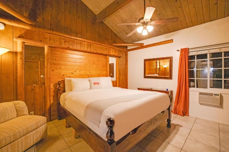 2 Bedrooms Standard room with mountain view