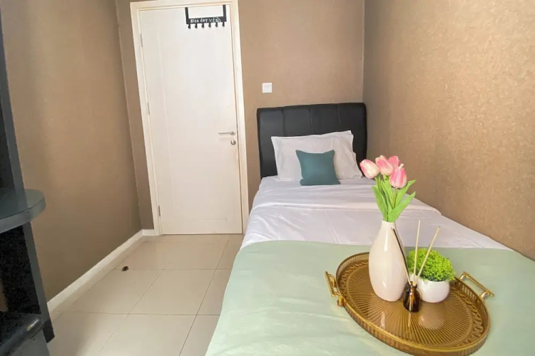 Pleasurable 2BR Apartment Parahyangan Residence