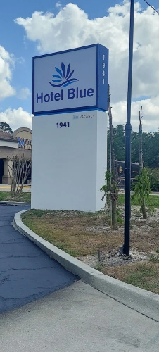 Hotel Blue