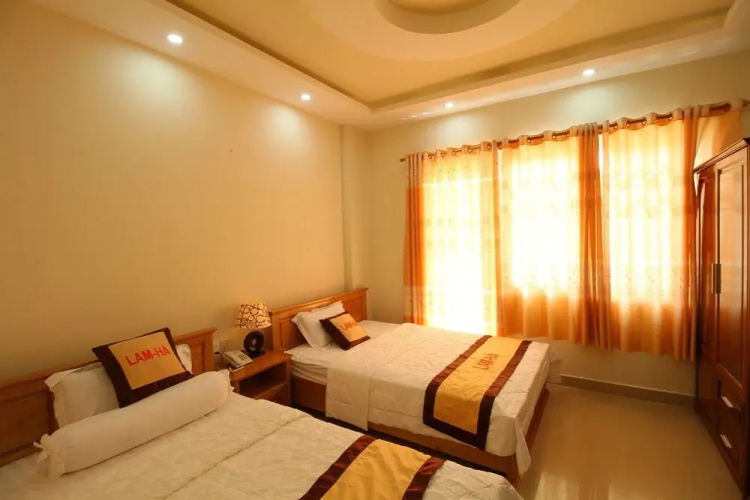 Lam Ha Resort