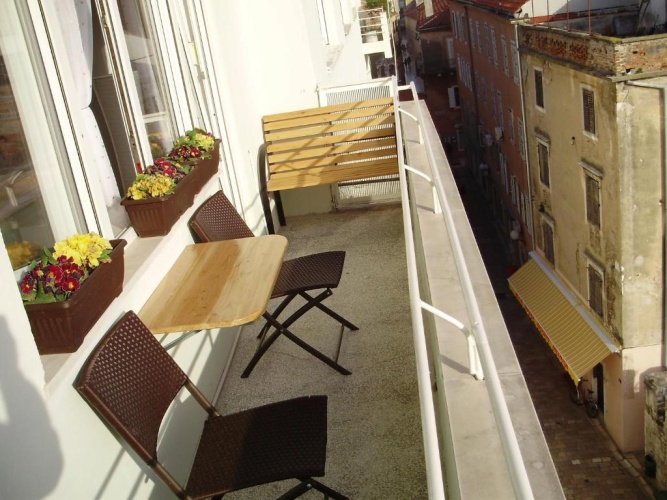 1 Bedroom Apartment with balcony