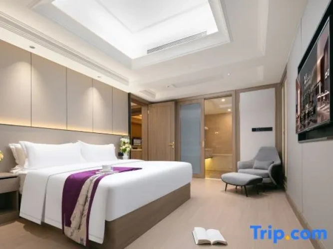 1 Bedroom Executive Suite with city view
