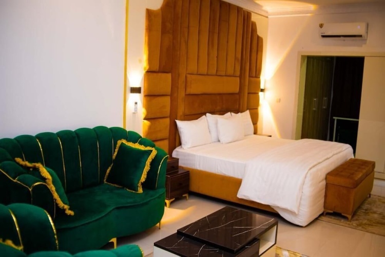 Dozubel Hotel