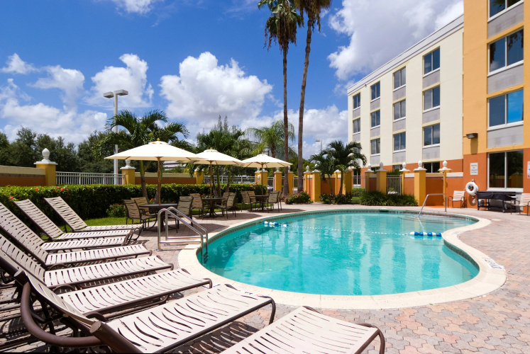Holiday Inn Express Miami Airport Doral Area photo 12