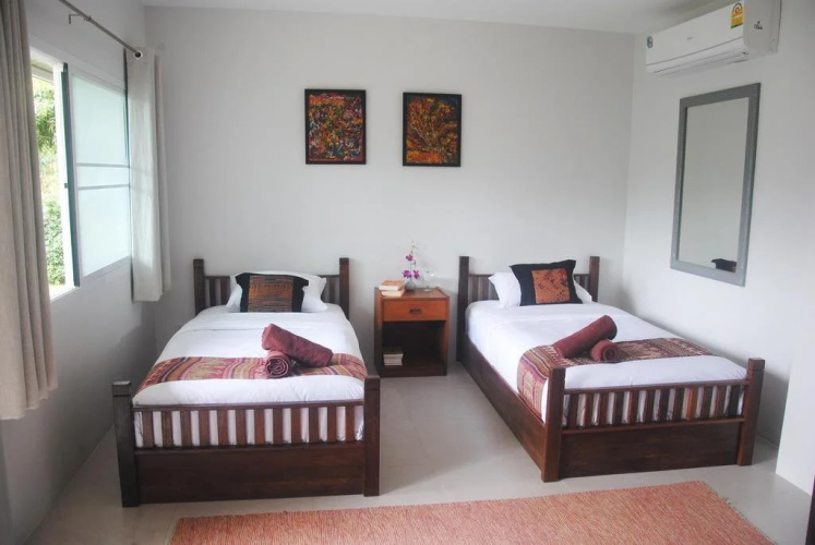 Baan Aroka Beach Front