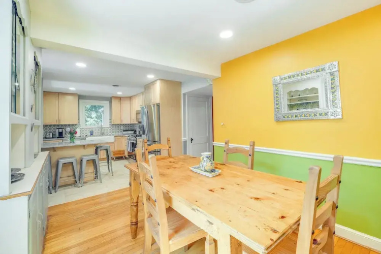 Silver Spring Rental: 8 Mi to Washington, DC!