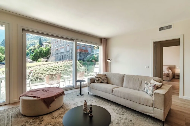 Apartment with balcony