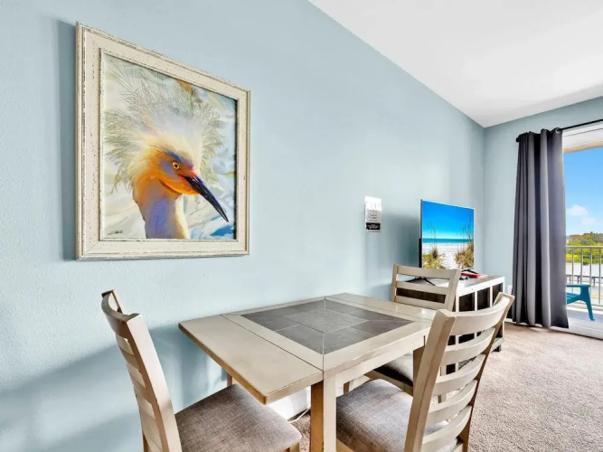 Laketown Wharf 331
