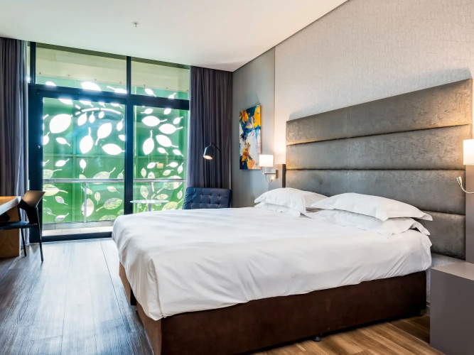 aha Gateway Hotel