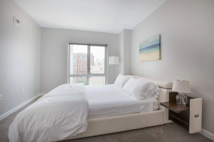 Boston Harbor View Luxury Suites