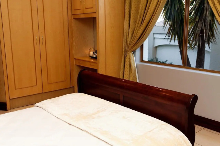 J's GuesthouseOver view