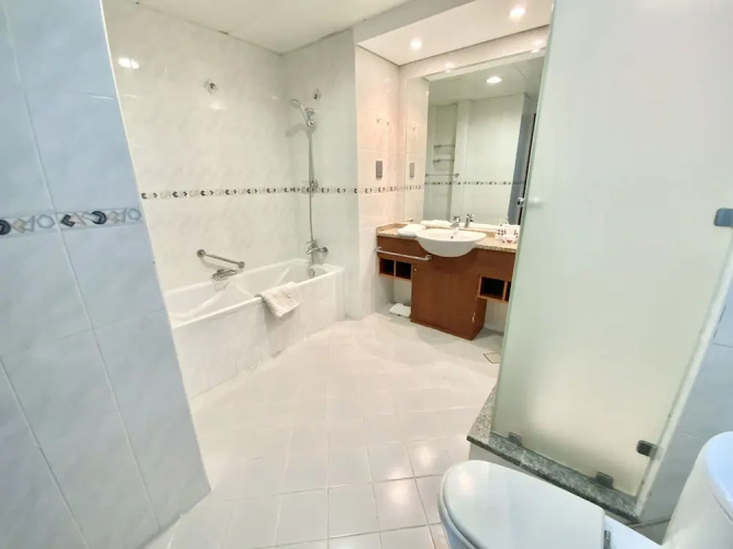 LKV - 1bed with 2 balconies in JLT