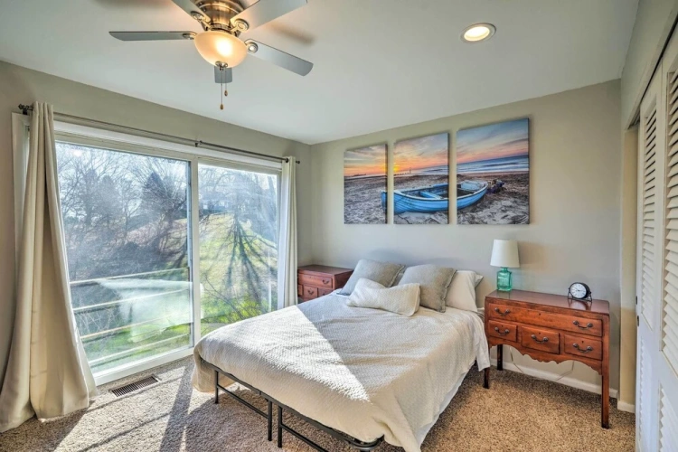 2 Bedrooms Apartment