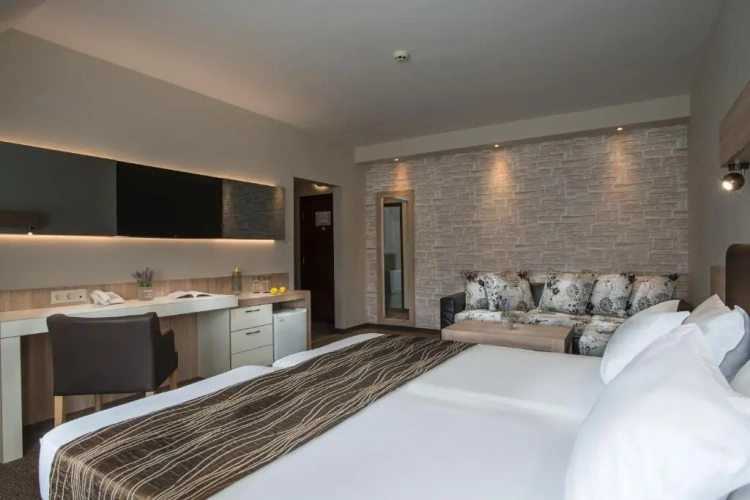 Deluxe Double room