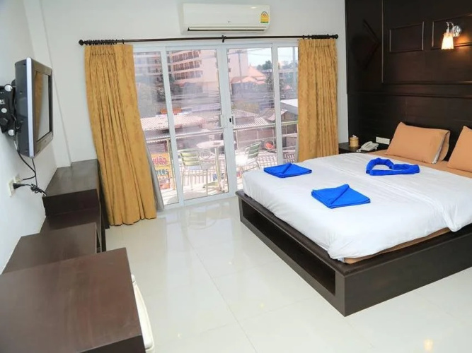 Marfru Cafe and Guest House