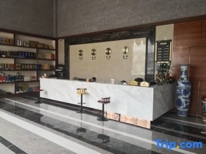 Yufeng Hotel
