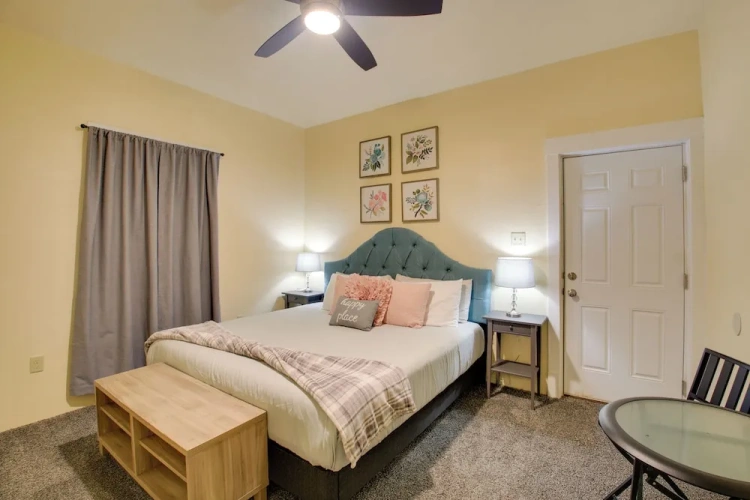 2 Bedrooms Cottage