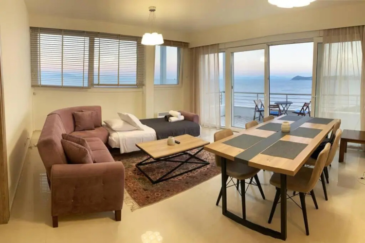 AKROTIRI ELEGANT SUITE No1