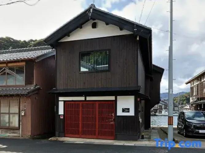 Ine Ebisuya Chitose