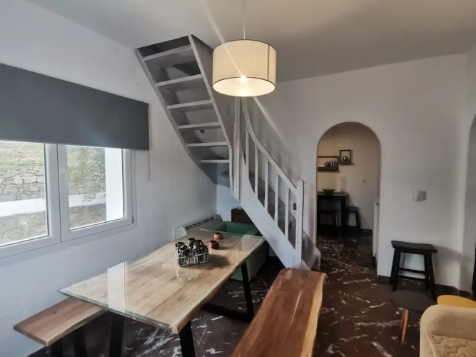 Superior Cottage