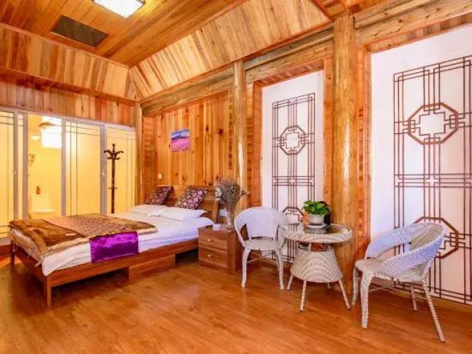 Xiaoyixiongjia Hostel
