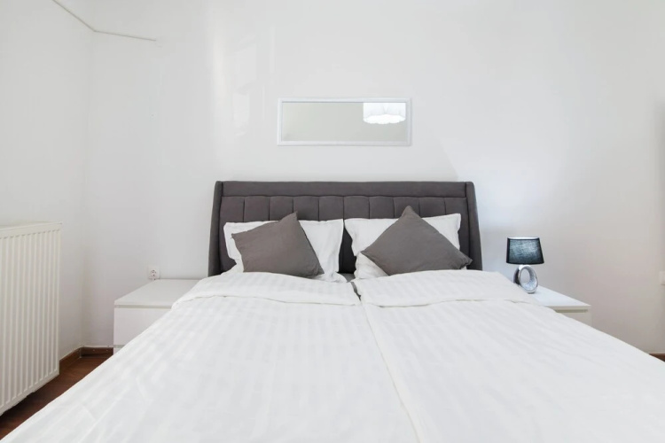 Midtown Apartment by CorfuEscapes