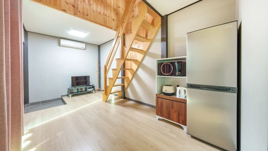 1 Bedroom Standard Duplex room