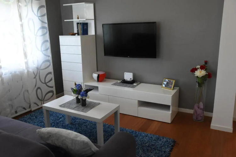 Api Apartment