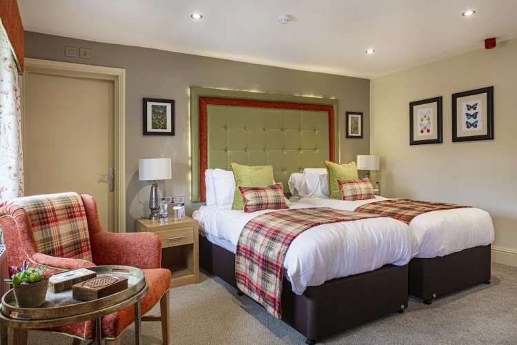 Classic Twin room