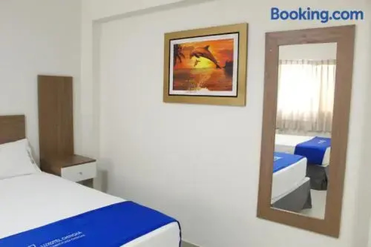 Hotel Luxotel Chincha
