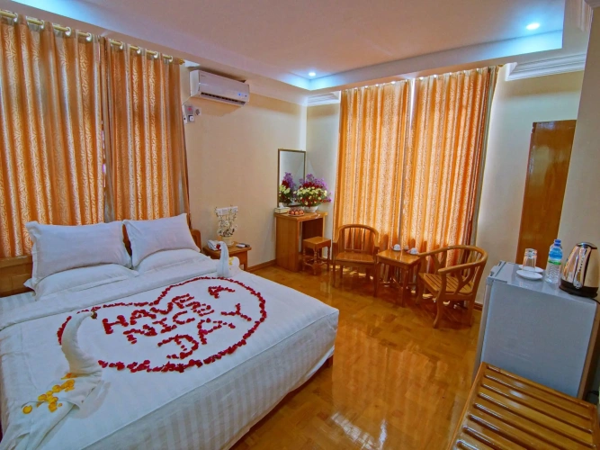 Deluxe Double room with view