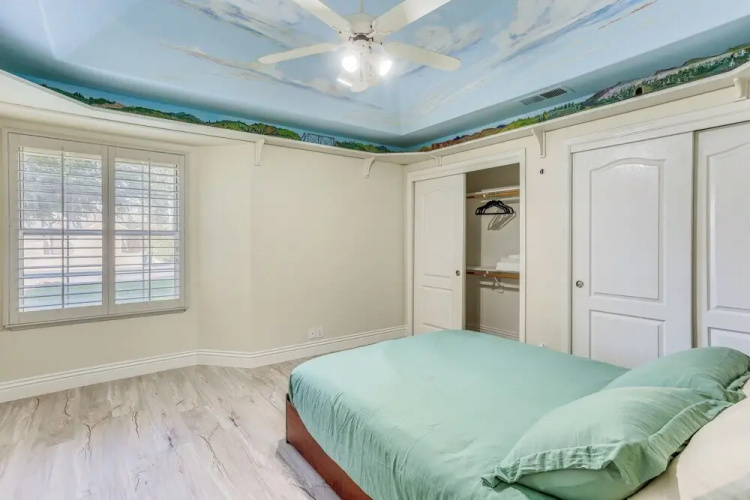 Billiards & Private Pool: Bright Clovis Home!