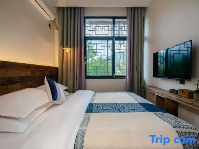 2 Bedrooms Twin Suite