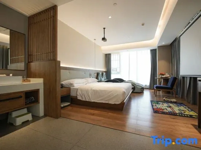 Standard Family room